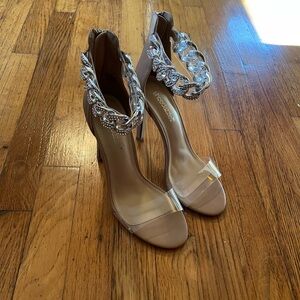 Women’s heels size 8.5